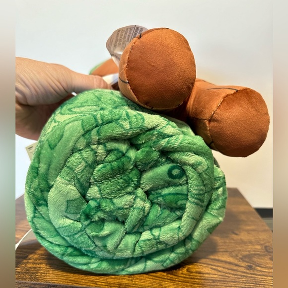 Guardians of the Galaxy Groot Buddy+Throw NWT - Picture 2 of 7